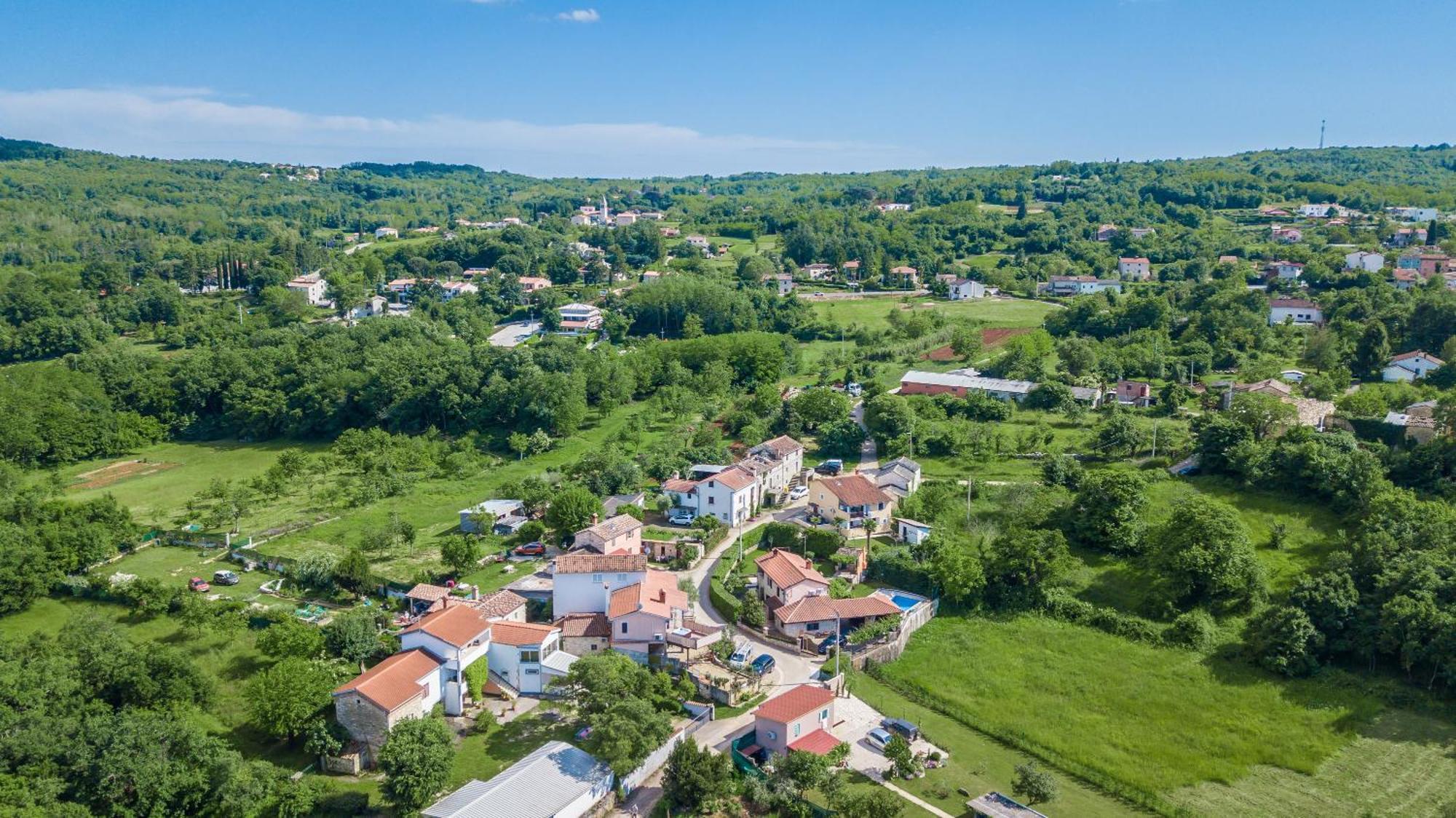 Villa Michelle Karojba Exteriör bild