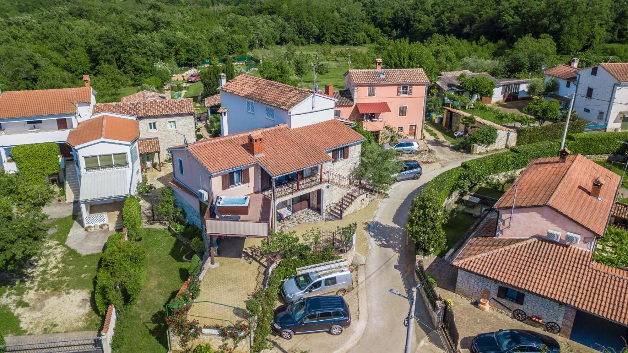 Villa Michelle Karojba Exteriör bild